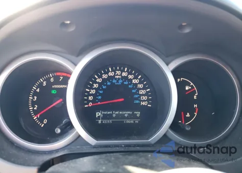 2010 Suzuki Grand Vitara Premium z USA, uszkodzony, nr VIN JS3TD0D22A4101713